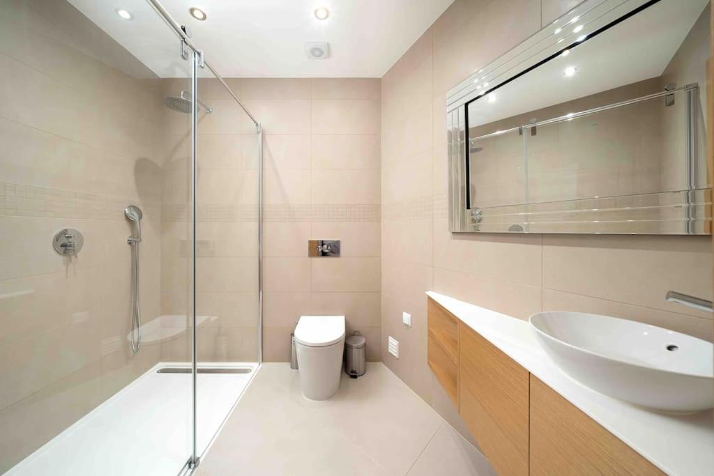 New 2 Bedroom Built 2020 Apartamento Lagos